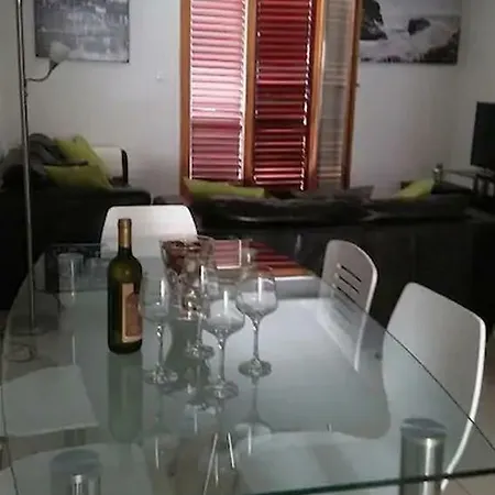 Businci 17652a Апартаменты